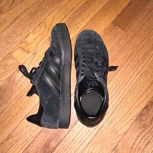 Adidas Gazelle Sneakers